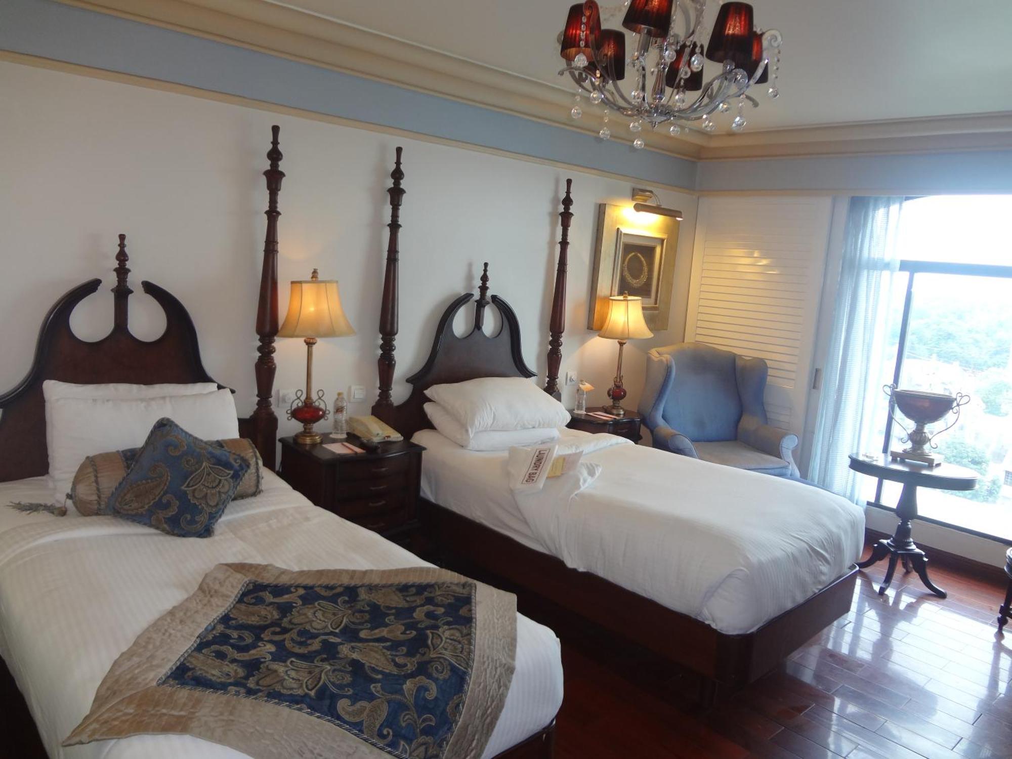Hotel Tuli Imperial Nagpur Zewnętrze zdjęcie
